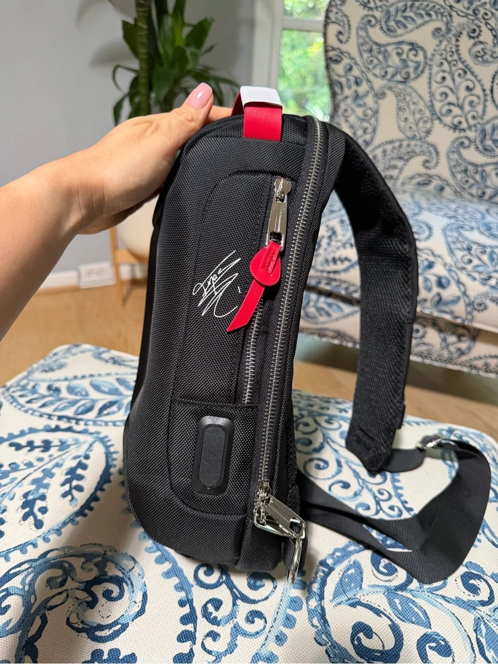 NWT 13N35 Black Sling Backpack Crossbody Bag – Box, Dust Bag & USB